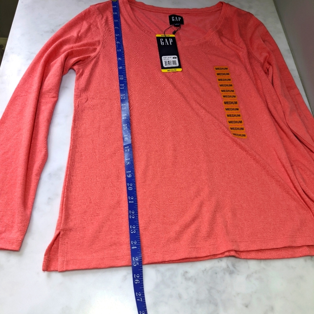 Gap Long Sleeve Tee - Picture 5 of 10
